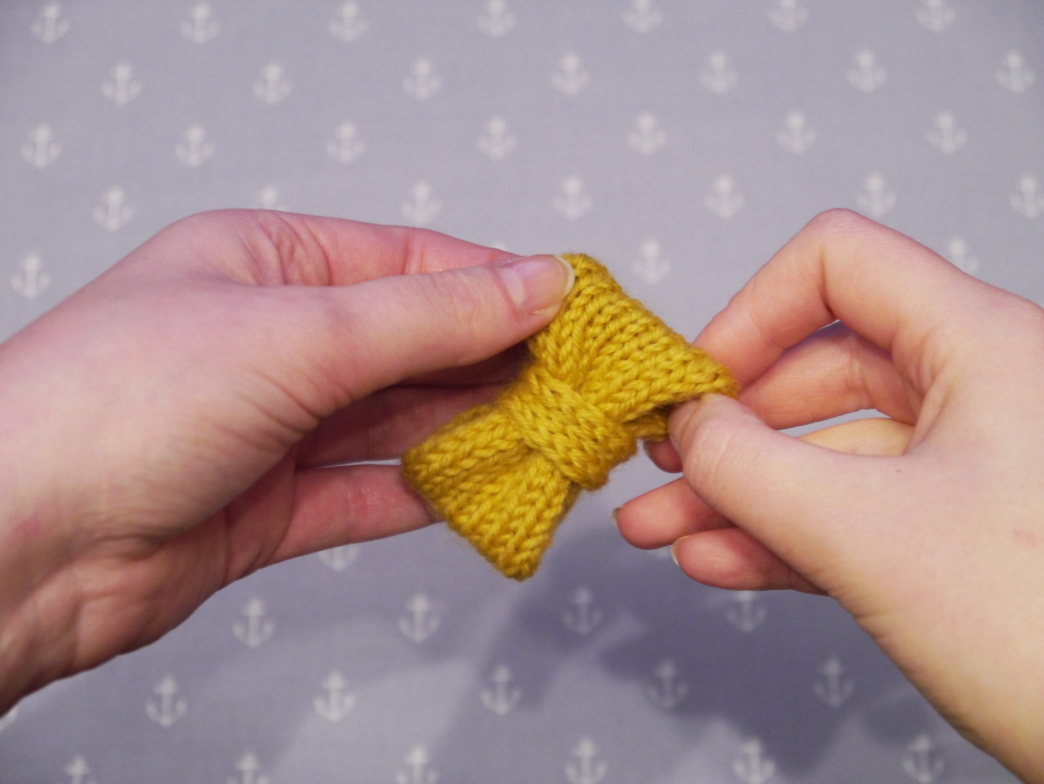 knitted bows