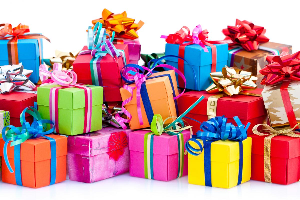 What should a birthday gift basket have? - Unusual Gifts