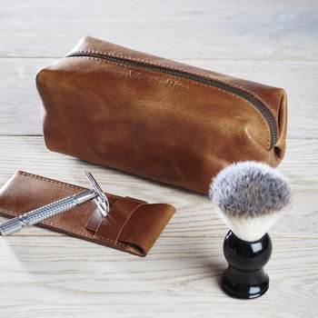 Leather wash bag - Valentines day gifts for him